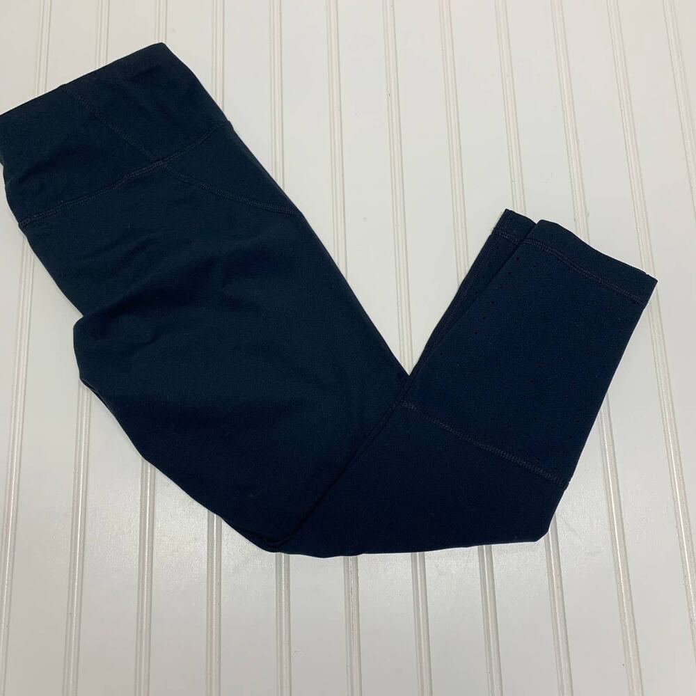 Yogalicious Blue Cropped Legging Sz Small Perforated design